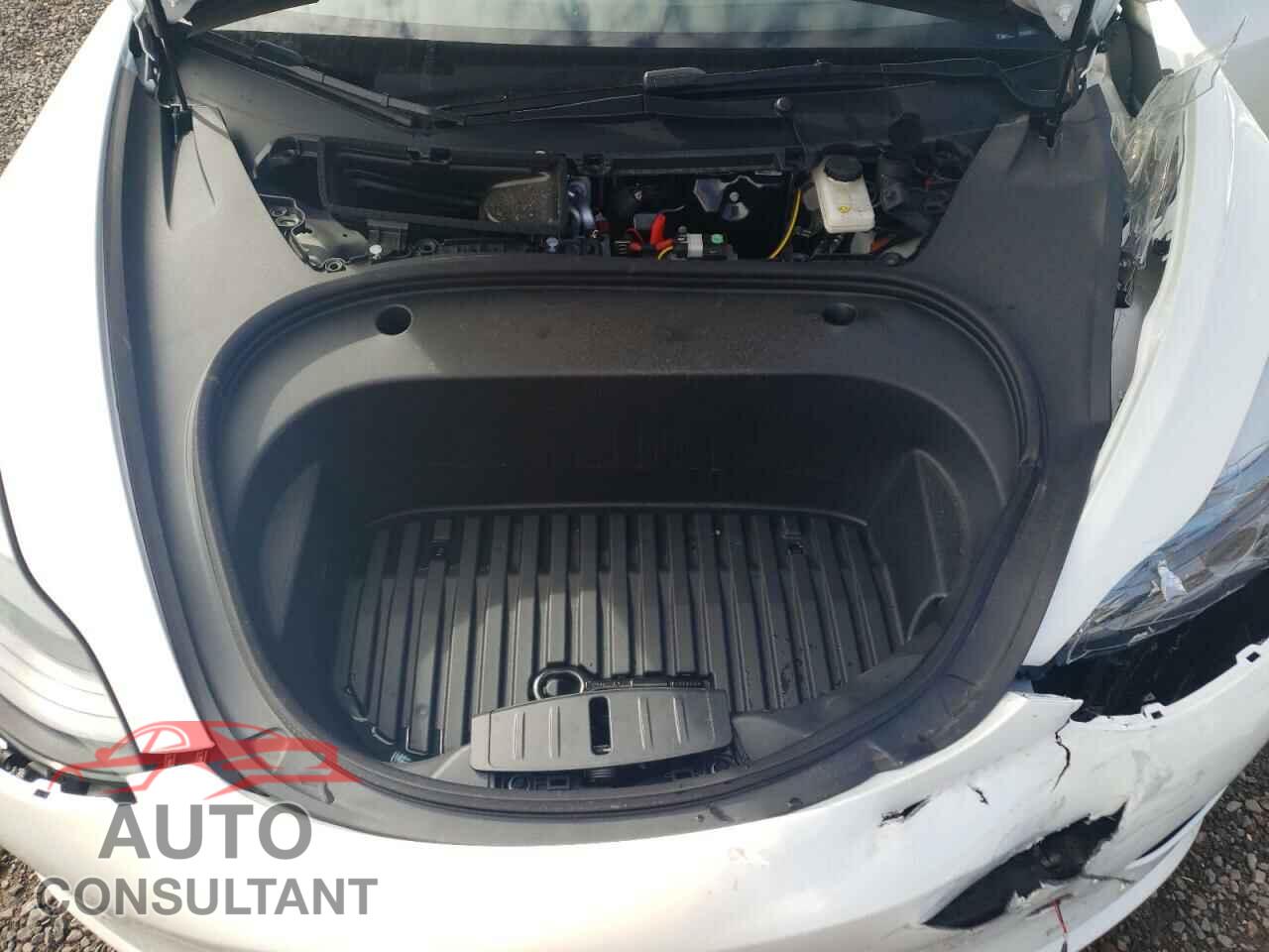 TESLA MODEL 3 2023 - 5YJ3E1EAXPF506081