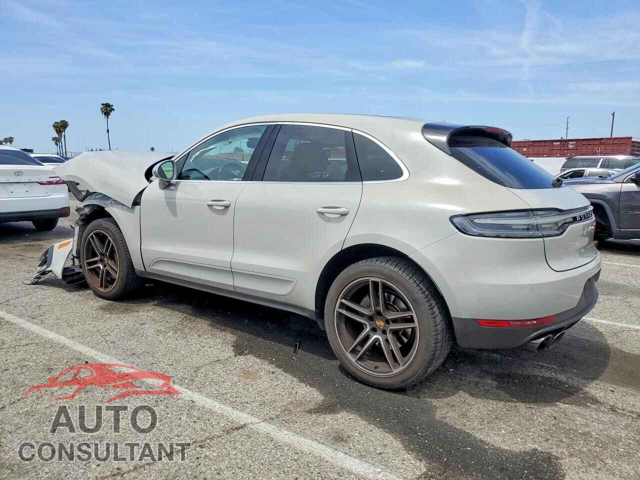 PORSCHE MACAN 2021 - WP1AB2A59MLB37977
