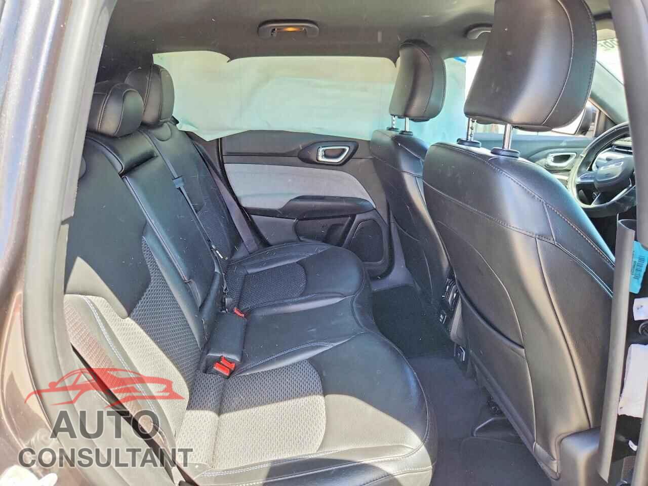 JEEP COMPASS 2023 - 3C4NJDBN4PT560538