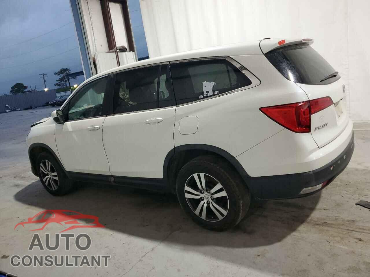 HONDA PILOT 2017 - 5FNYF5H37HB018392