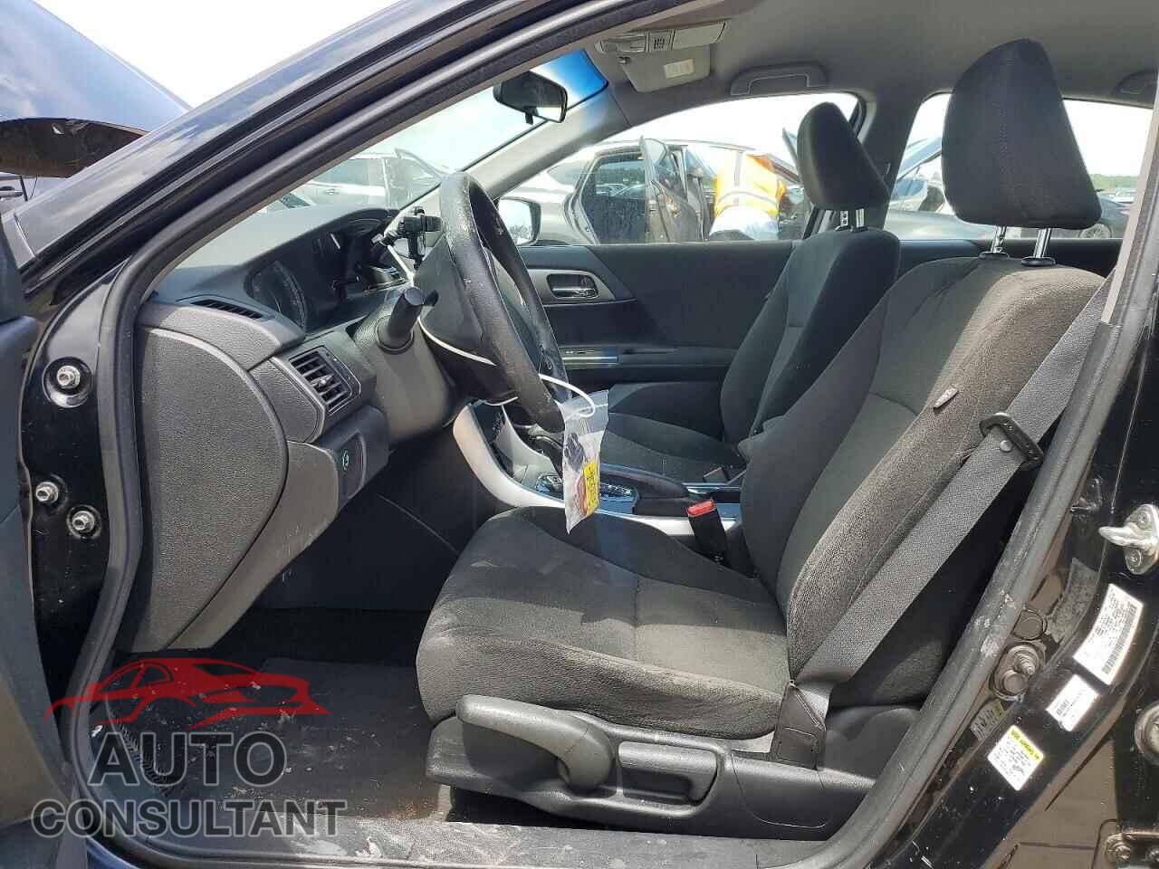 HONDA ACCORD 2013 - 1HGCR2F35DA242574