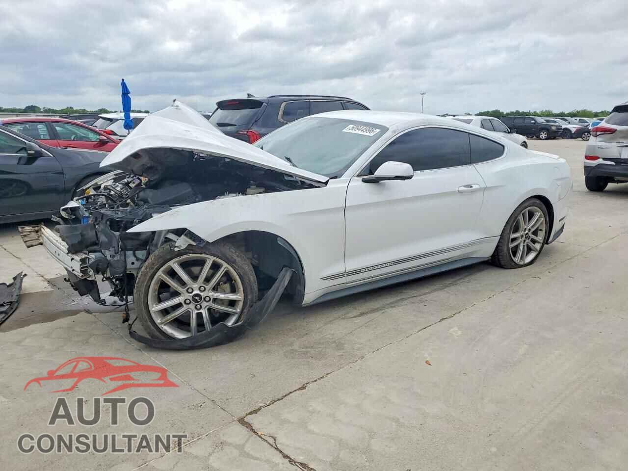 FORD MUSTANG 2017 - 1FA6P8TH8H5240312