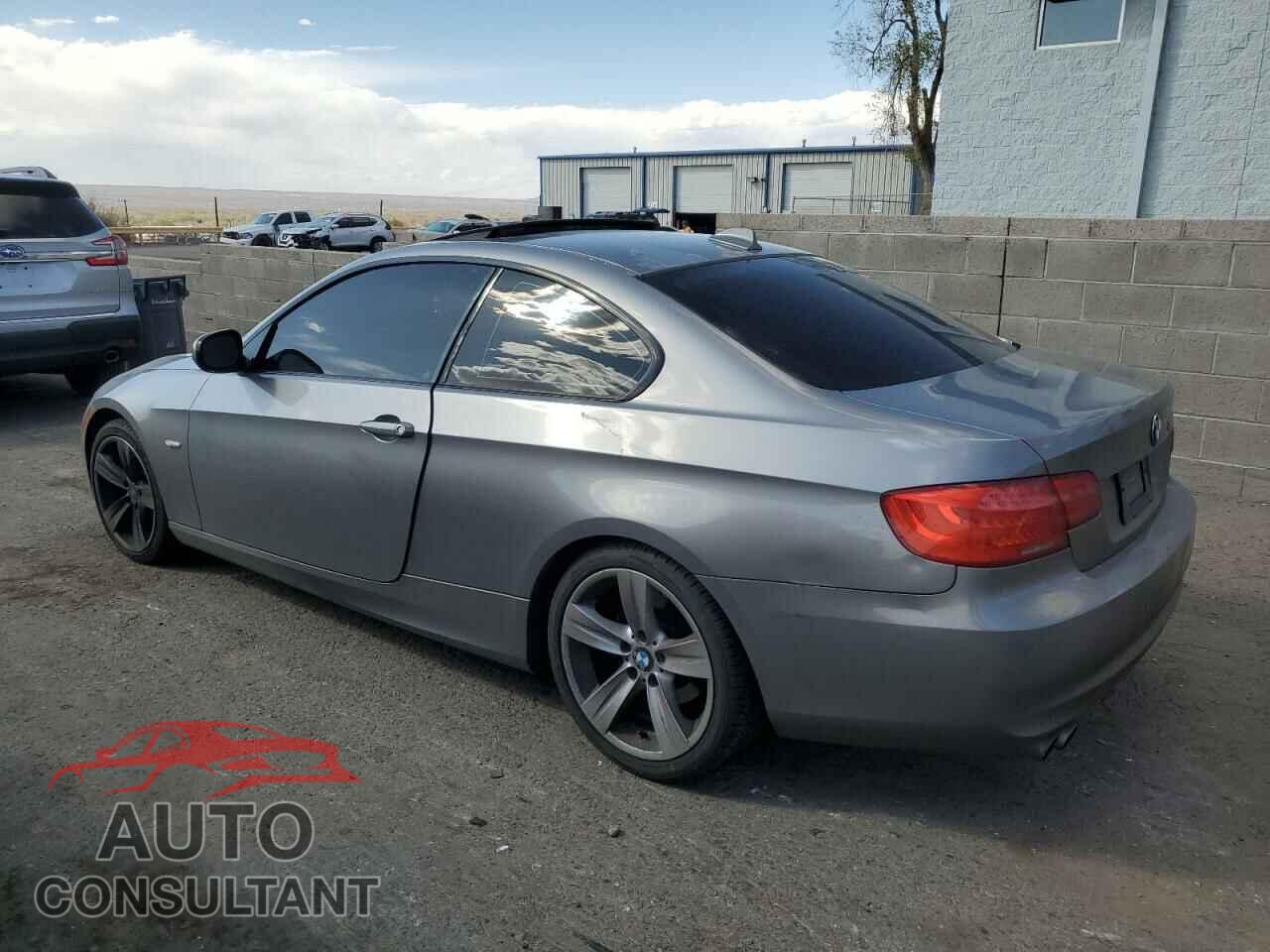 BMW 3 SERIES 2011 - WBAKE5C53BE573959