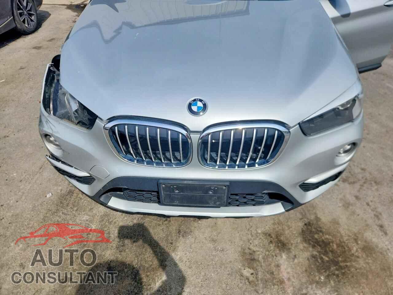 BMW X1 2016 - WBXHT3C39GP887460