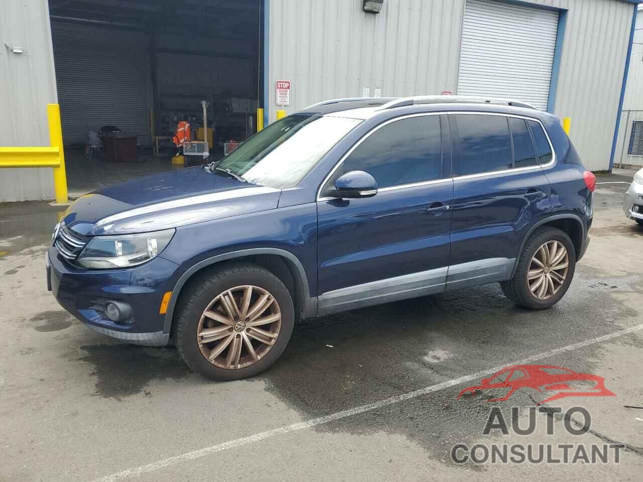 VOLKSWAGEN TIGUAN 2013 - WVGAV7AX4DW548866