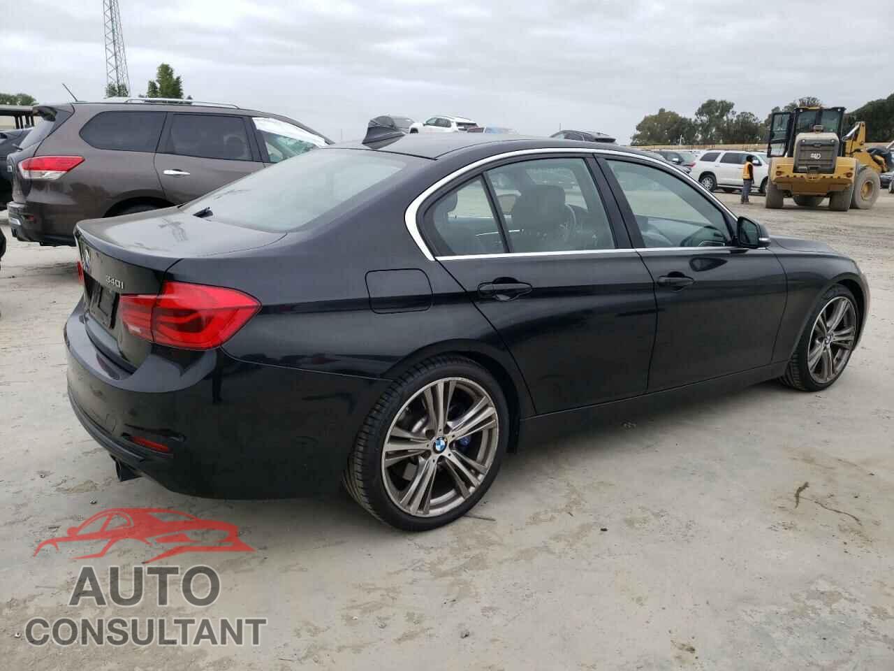 BMW 3 SERIES 2016 - WBA8B3G52GNT62809