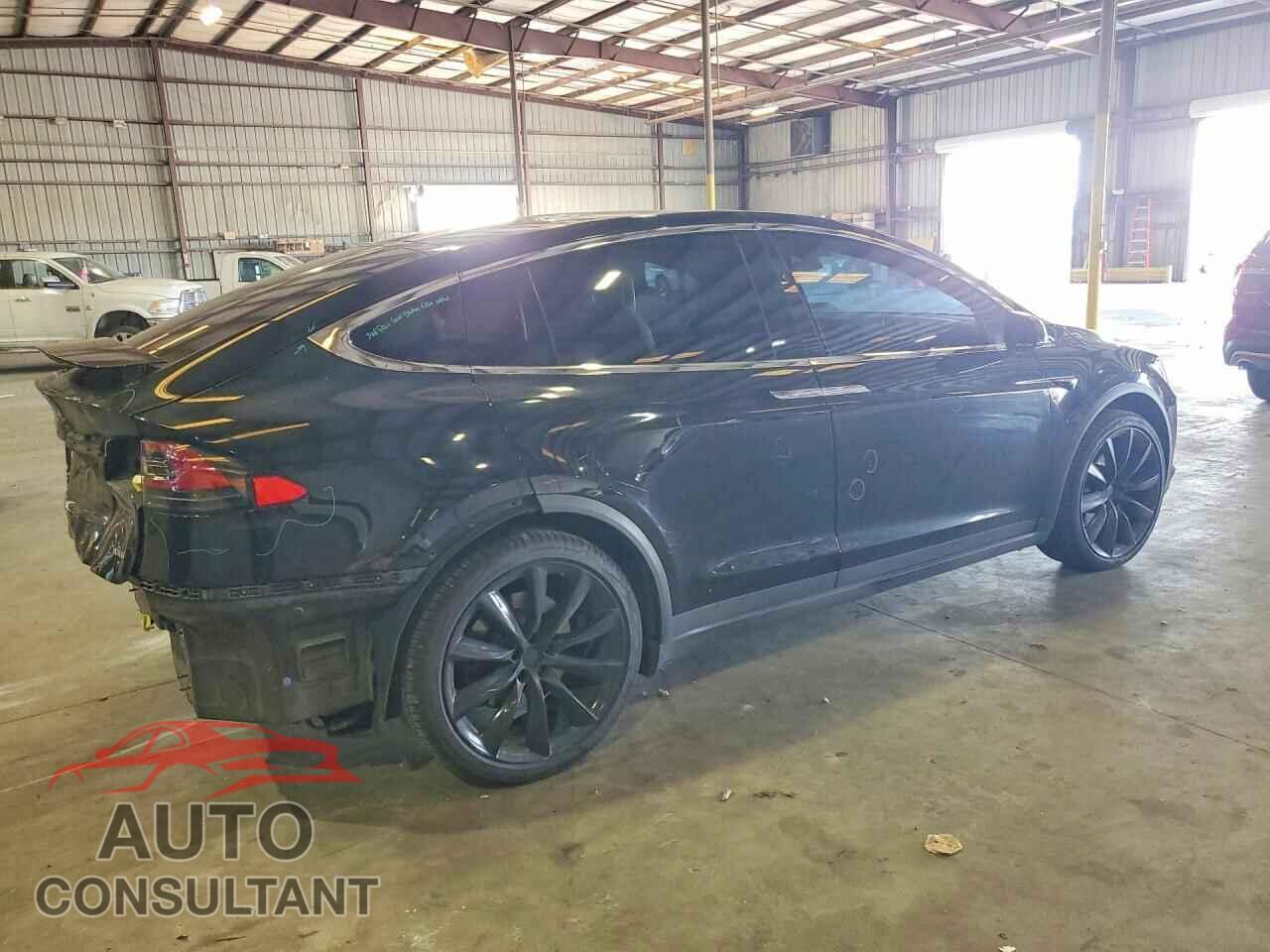 TESLA MODEL X 2019 - 5YJXCBE23KF160843