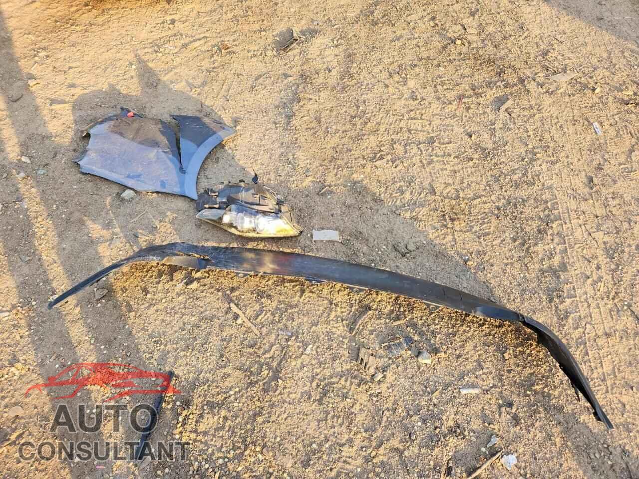 LEXUS IS 2014 - JTHBE1D25E5006865