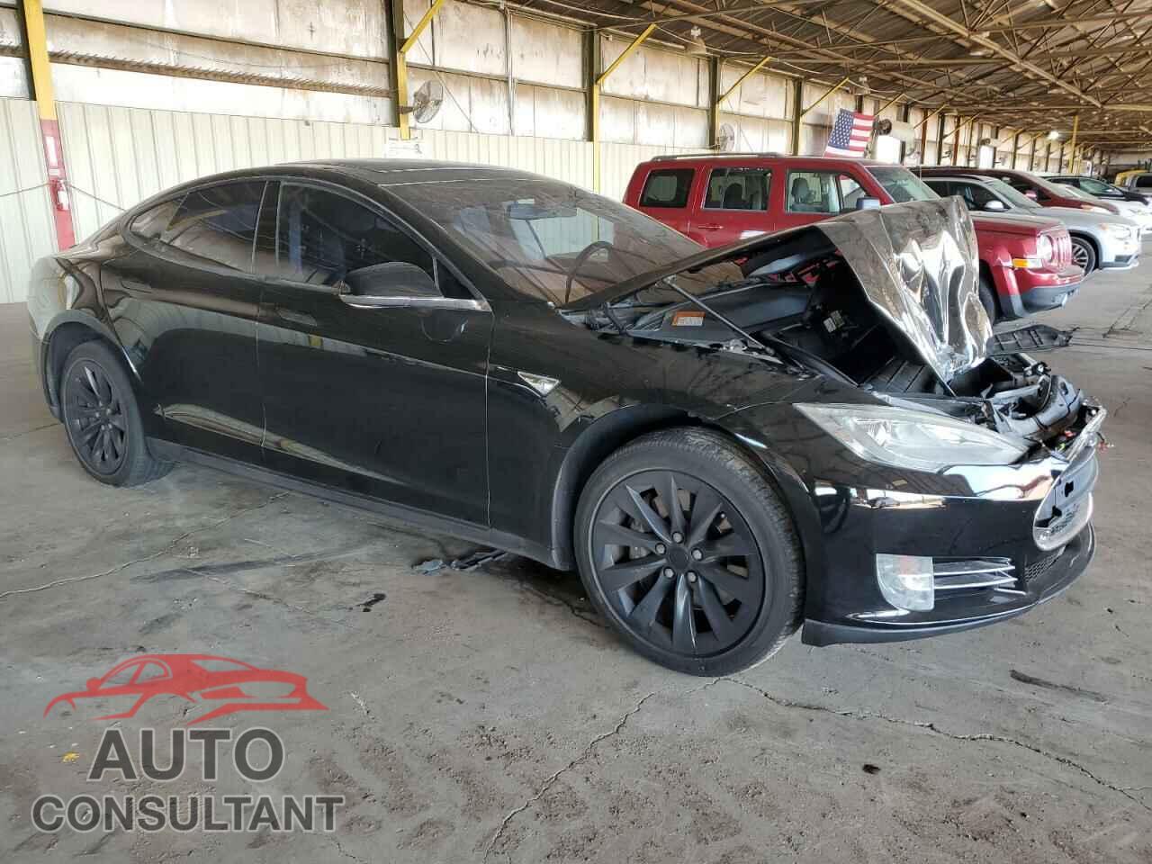 TESLA MODEL S 2013 - 5YJSA1DP2DFP17896