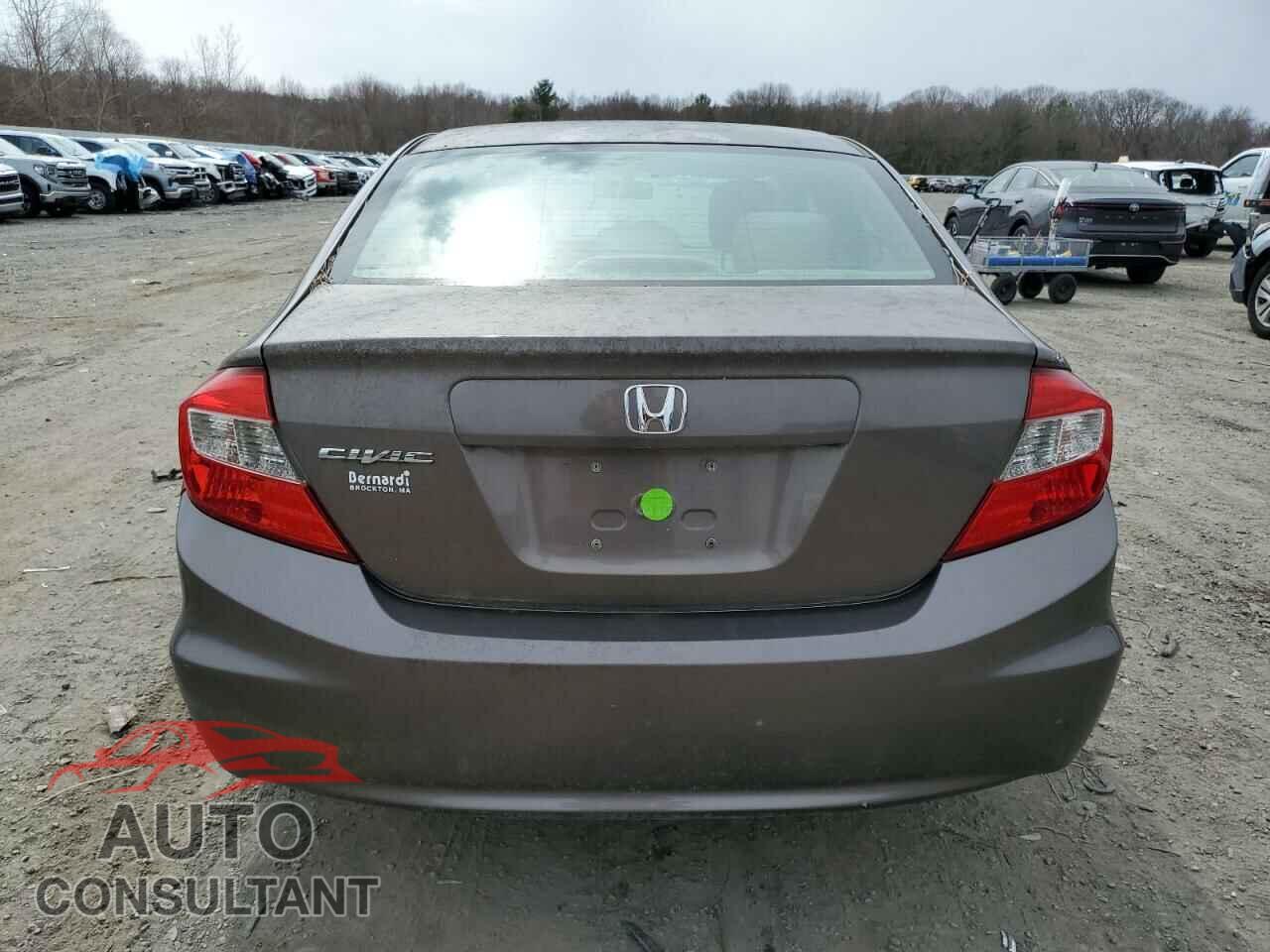 HONDA CIVIC 2012 - 2HGFB2F51CH528263
