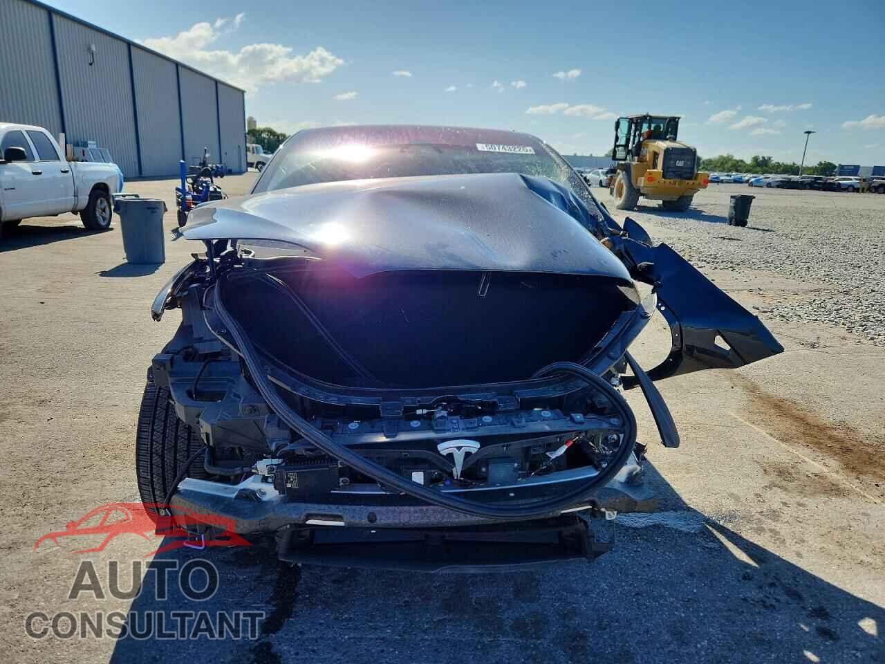 TESLA MODEL X 2024 - 7SAXCDE57RF443765