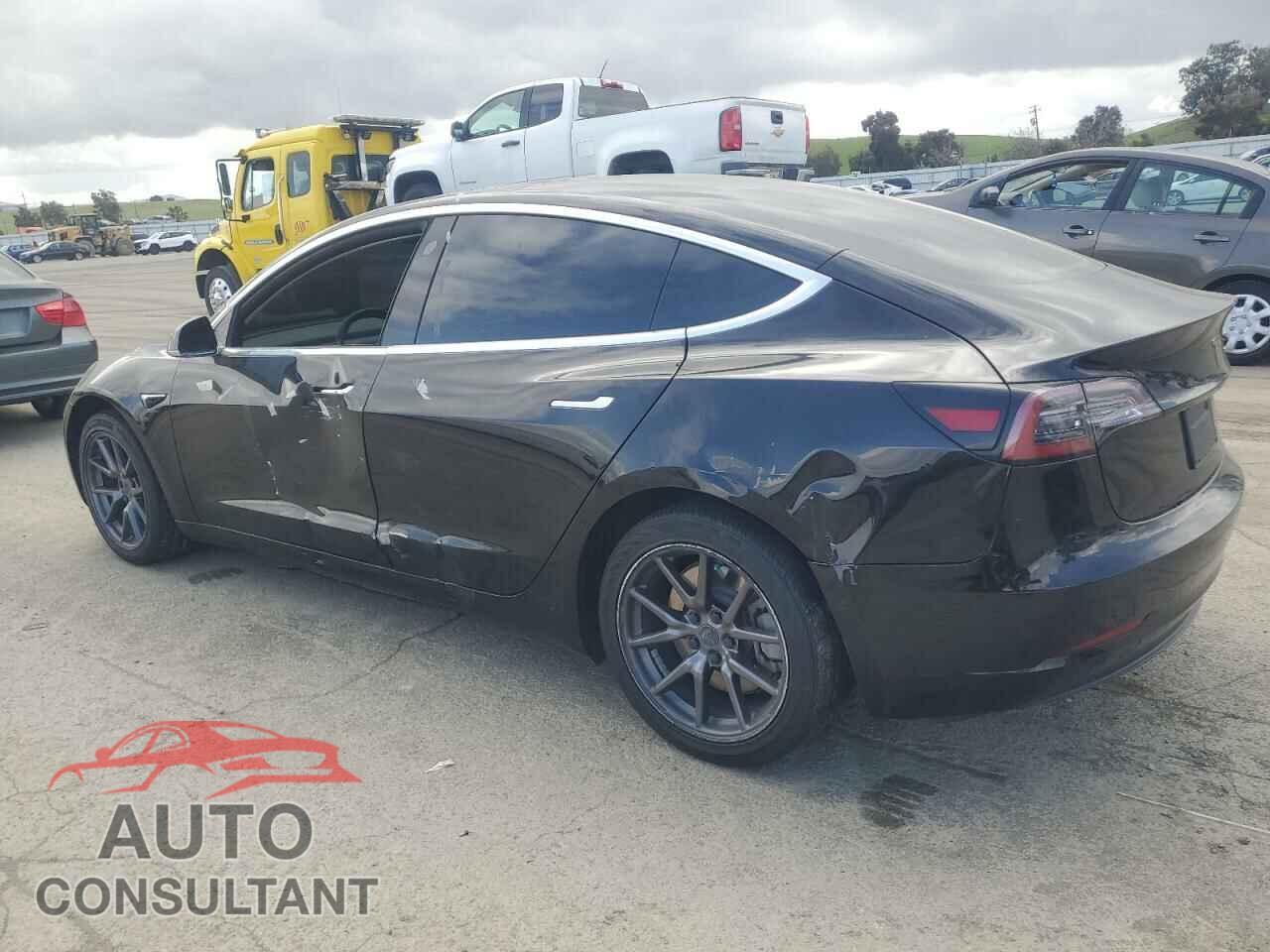 TESLA MODEL 3 2019 - 5YJ3E1EA6KF304315
