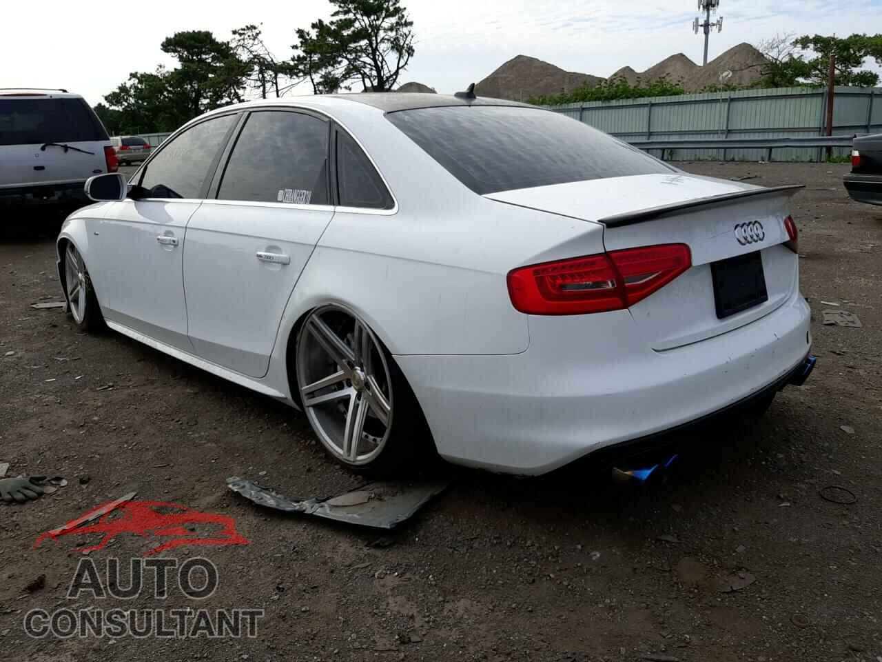 AUDI A4 2015 - WAUBFAFLXFA059183