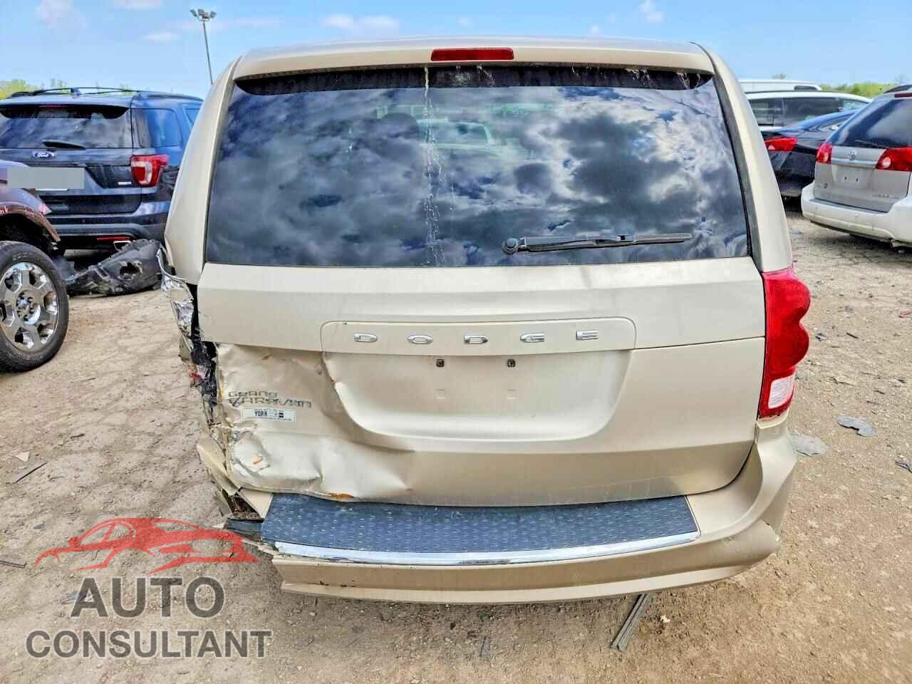 DODGE CARAVAN 2015 - 2C4RDGBG1FR688104