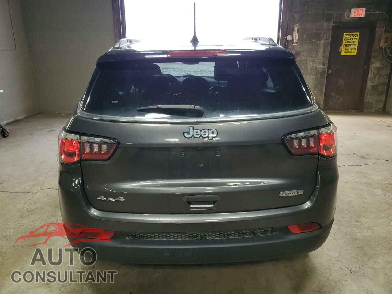 JEEP COMPASS 2019 - 3C4NJDBB6KT656444