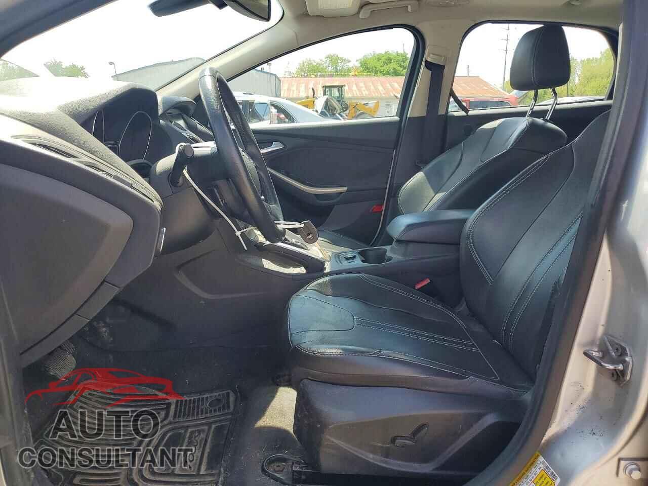 FORD FOCUS 2012 - 1FAHP3M29CL299962