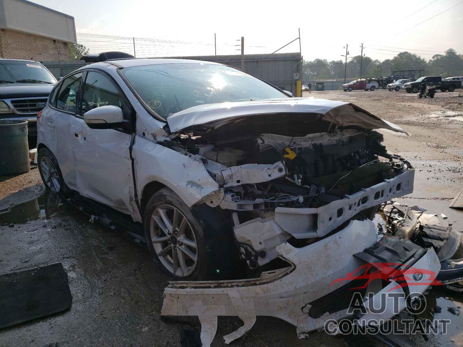 FORD FOCUS 2016 - 1FADP3K20GL289800