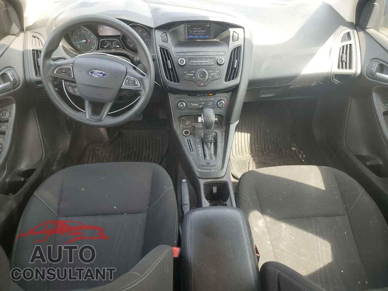 FORD FOCUS 2018 - 1FADP3F22JL204862