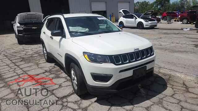 JEEP COMPASS 2017 - 3C4NJDAB4HT667212