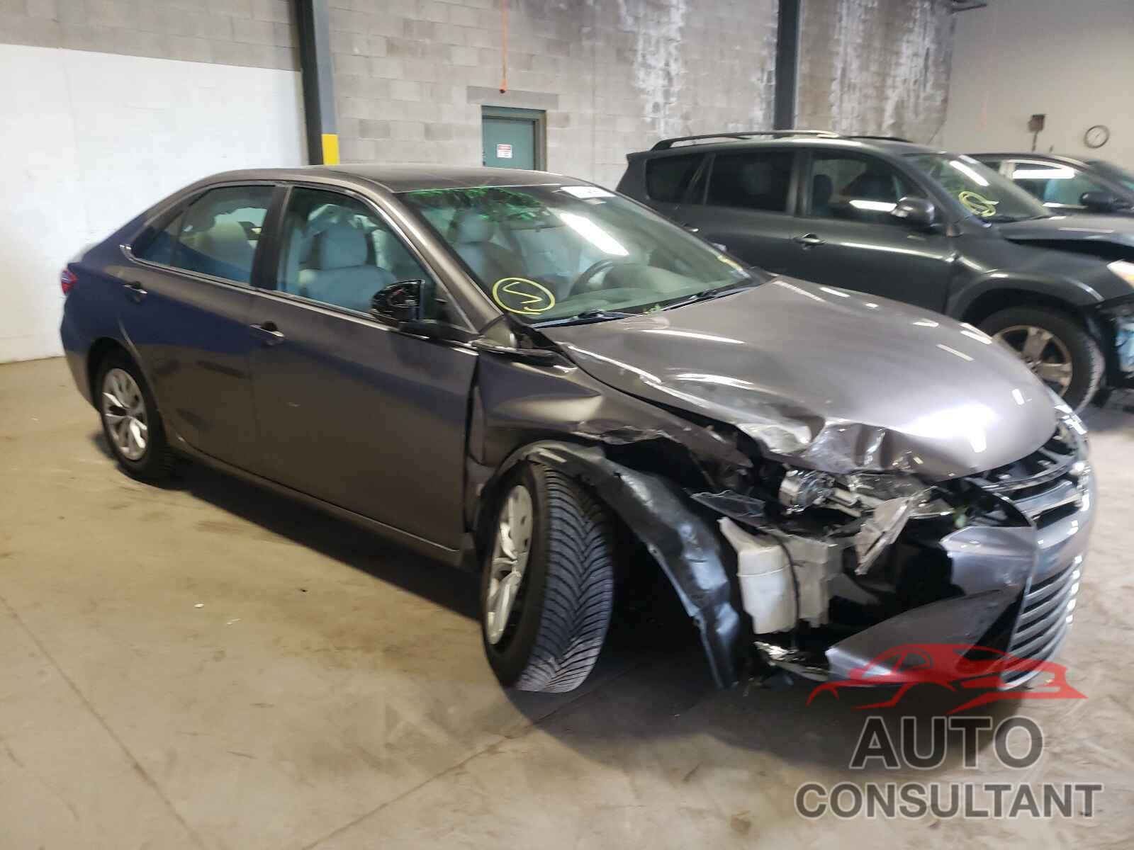 TOYOTA CAMRY 2016 - 4T4BF1FK6GR537112