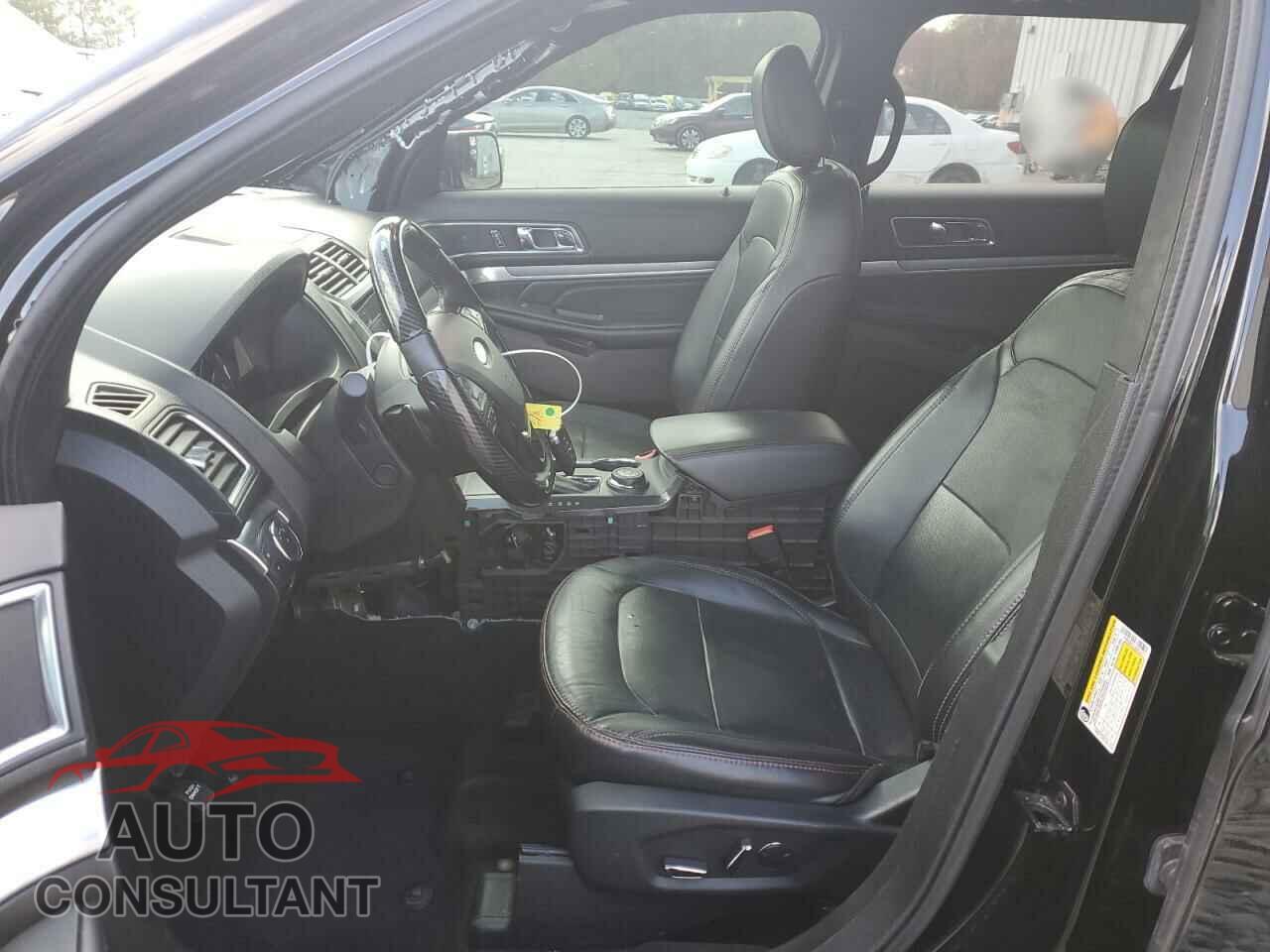 FORD EXPLORER 2018 - 1FM5K8GT5JGB25577
