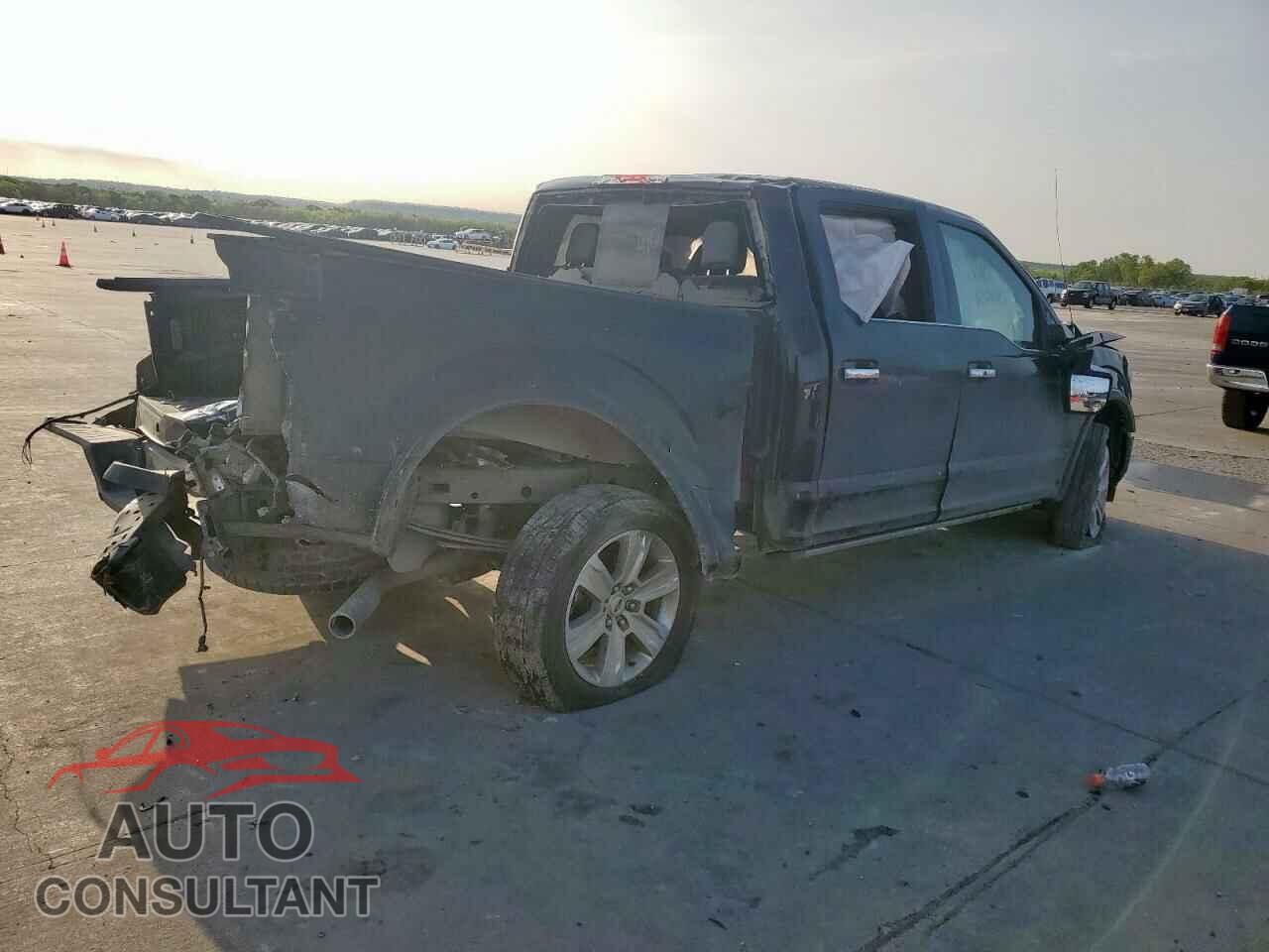 FORD F-150 2020 - 1FTEW1E45LFC32830