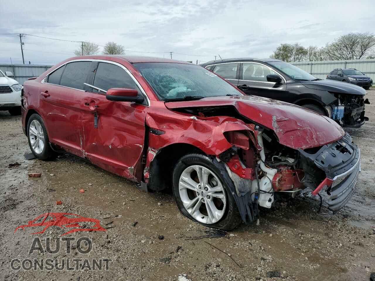 FORD TAURUS 2018 - 1FAHP2E89JG136375