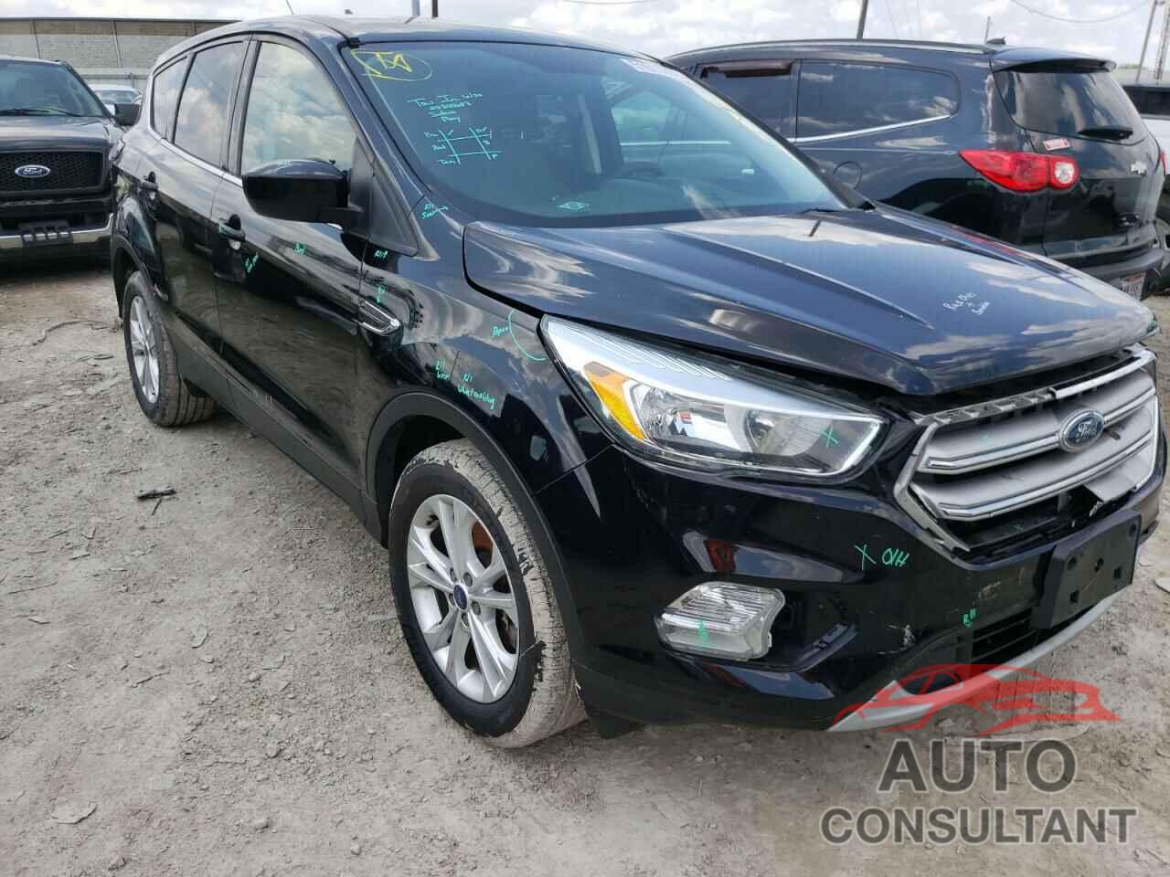 FORD ESCAPE 2017 - 1FMCU9GD6HUE90121