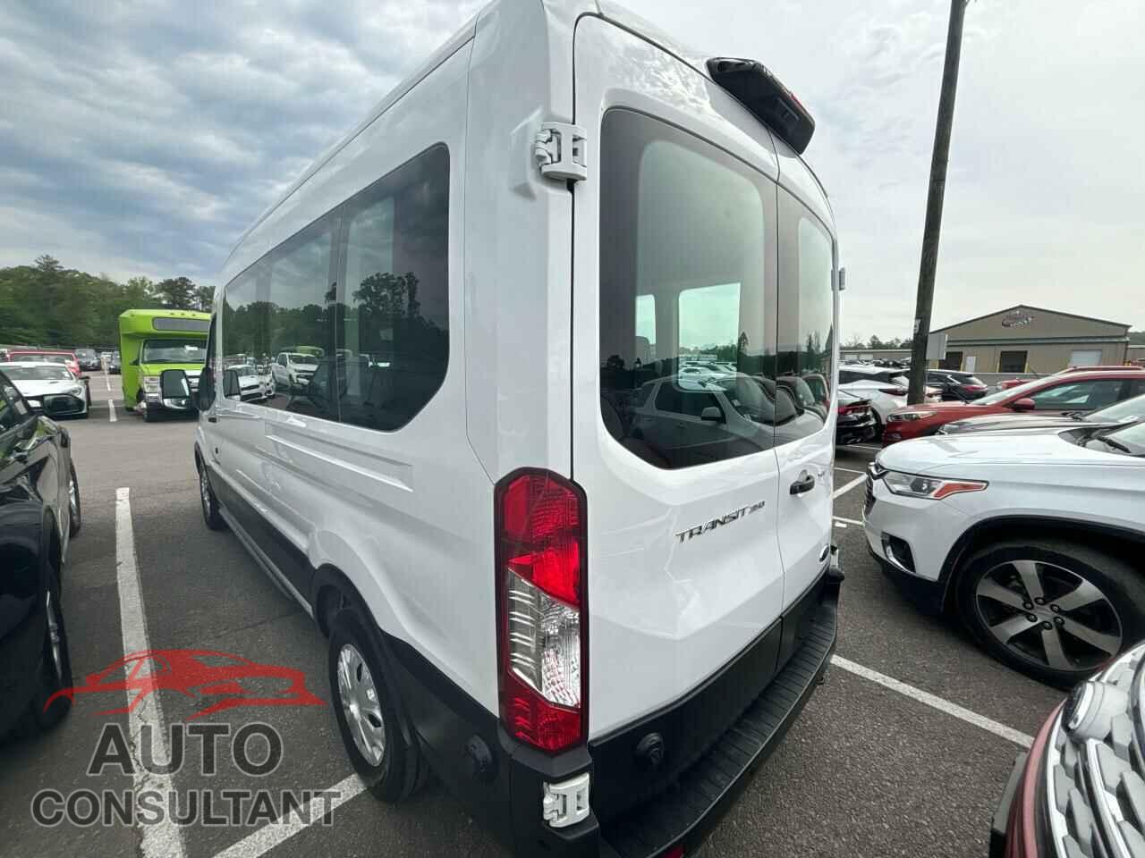 FORD TRANSIT 2020 - 1FBAX2C89LKA60322