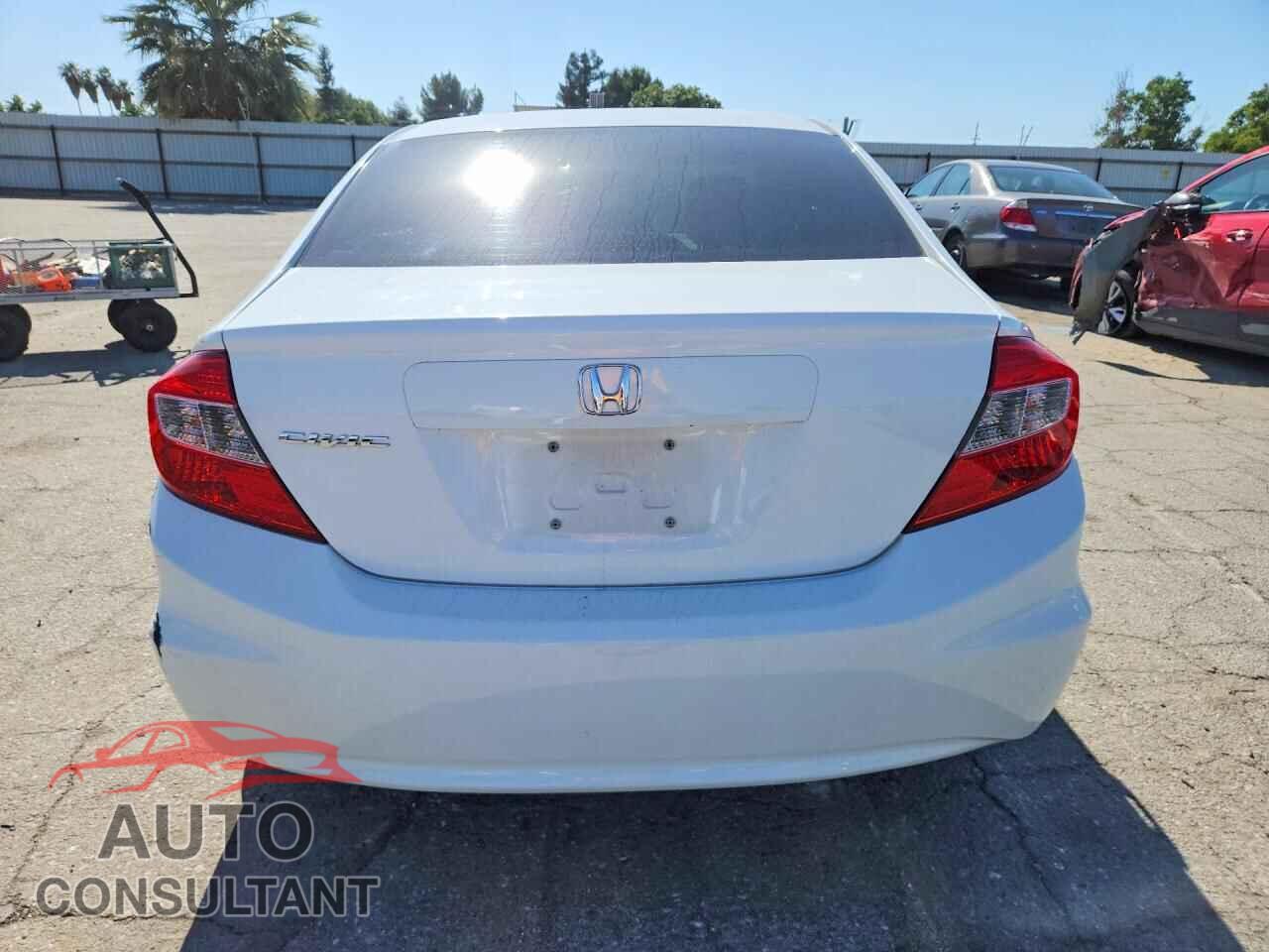 HONDA CIVIC 2012 - 19XFB2F50CE383100