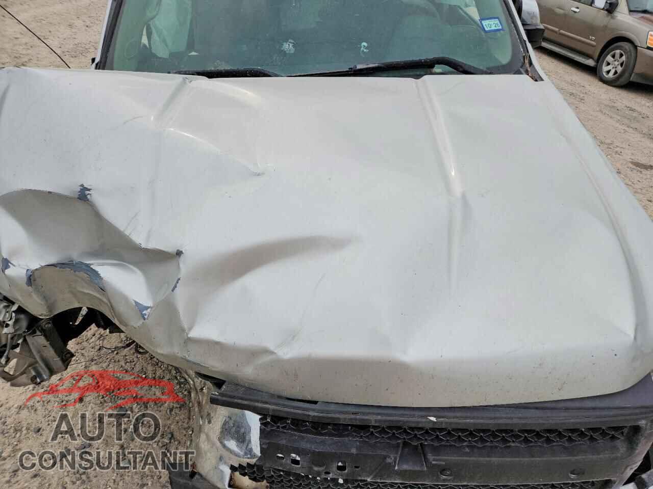 CHEVROLET SILVERADO 2011 - 1GCRCSE01BZ200242