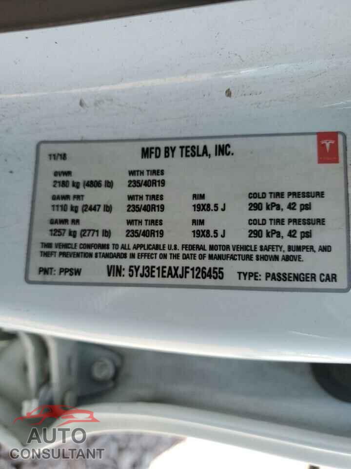 TESLA MODEL 3 2018 - 5YJ3E1EAXJF126455