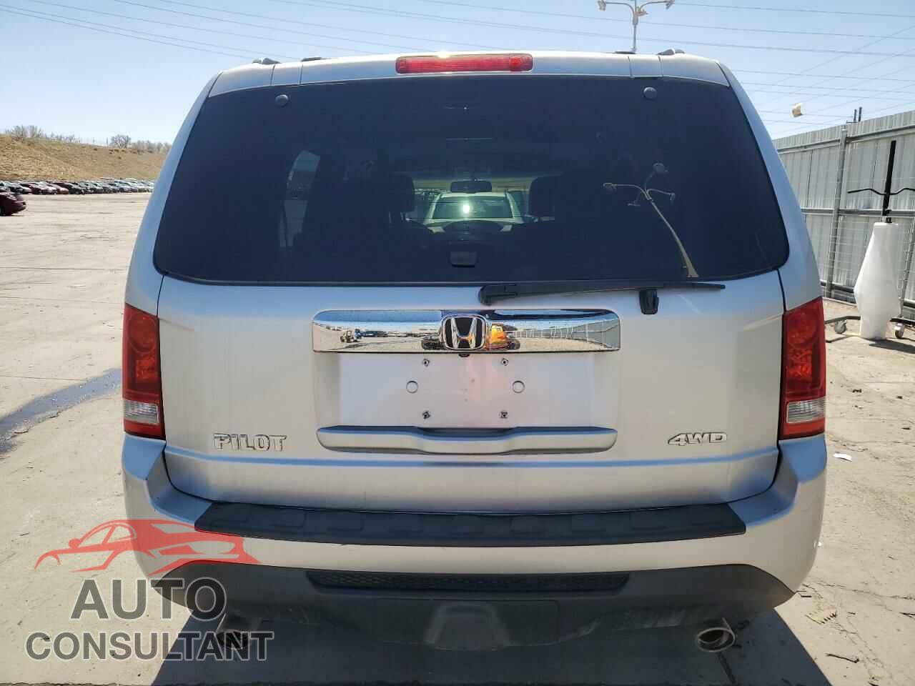 HONDA PILOT 2013 - 5FNYF4H78DB013970