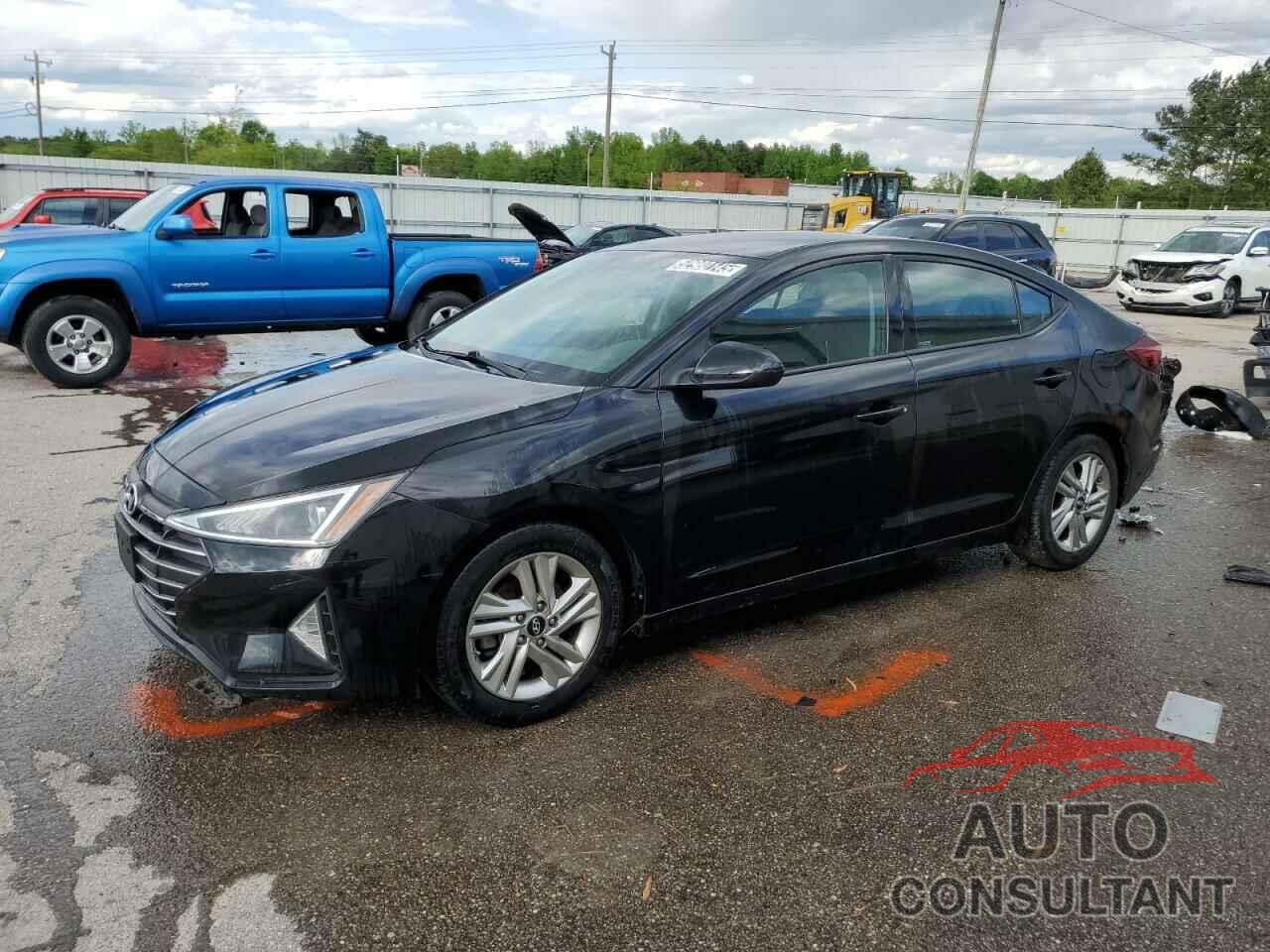 HYUNDAI ELANTRA 2020 - 5NPD84LF5LH584629
