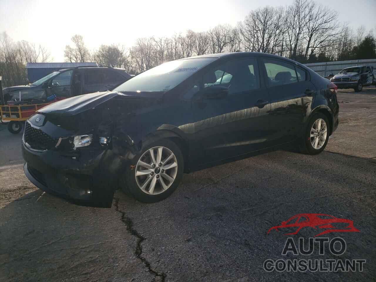 KIA FORTE 2017 - 3KPFL4A71HE008132