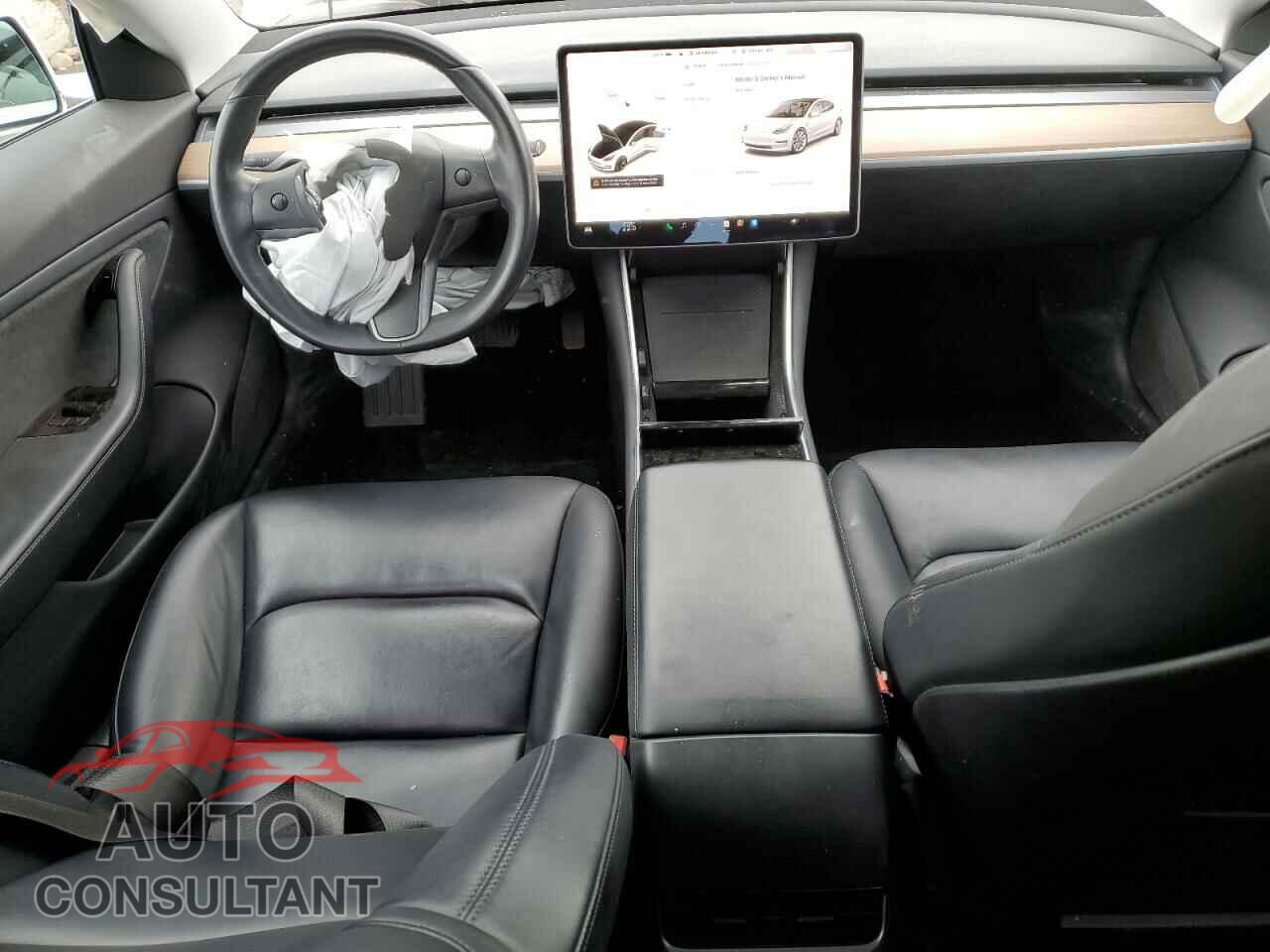 TESLA MODEL 3 2018 - 5YJ3E1EA7JF095777