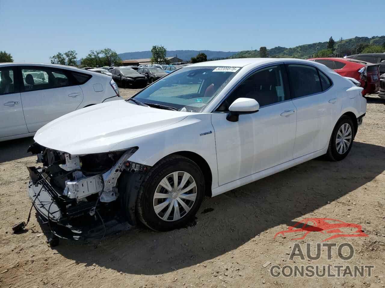 TOYOTA CAMRY 2021 - 4T1C31AK4MU562200