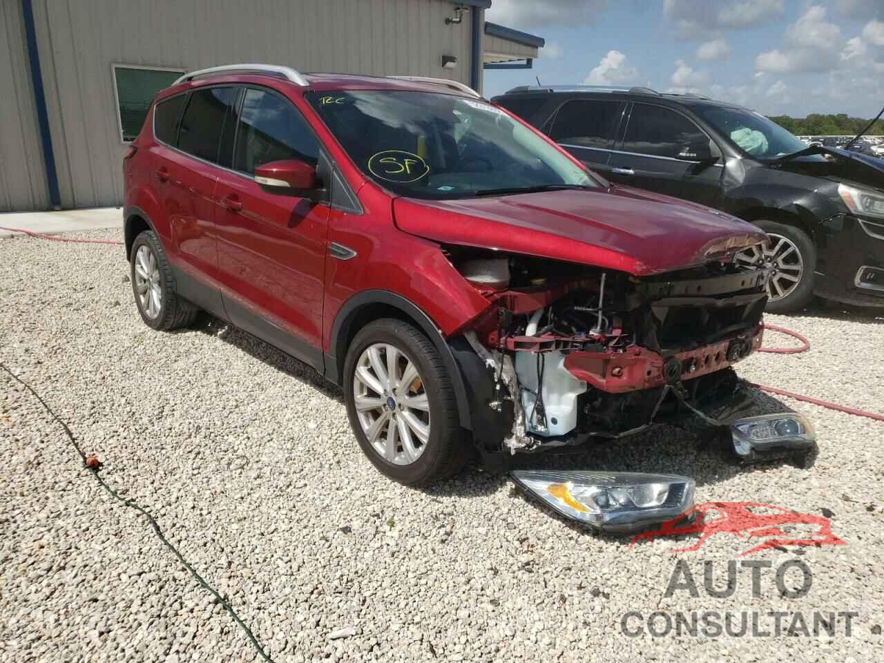 FORD ESCAPE 2017 - 1FMCU0JD5HUD35404
