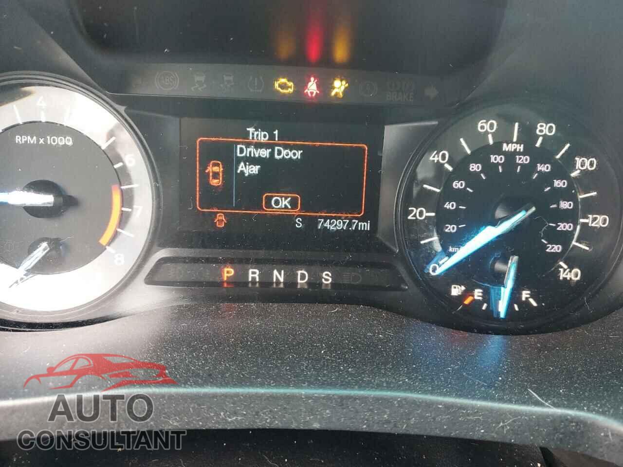 FORD EXPLORER 2018 - 1FM5K7B87JGB40658