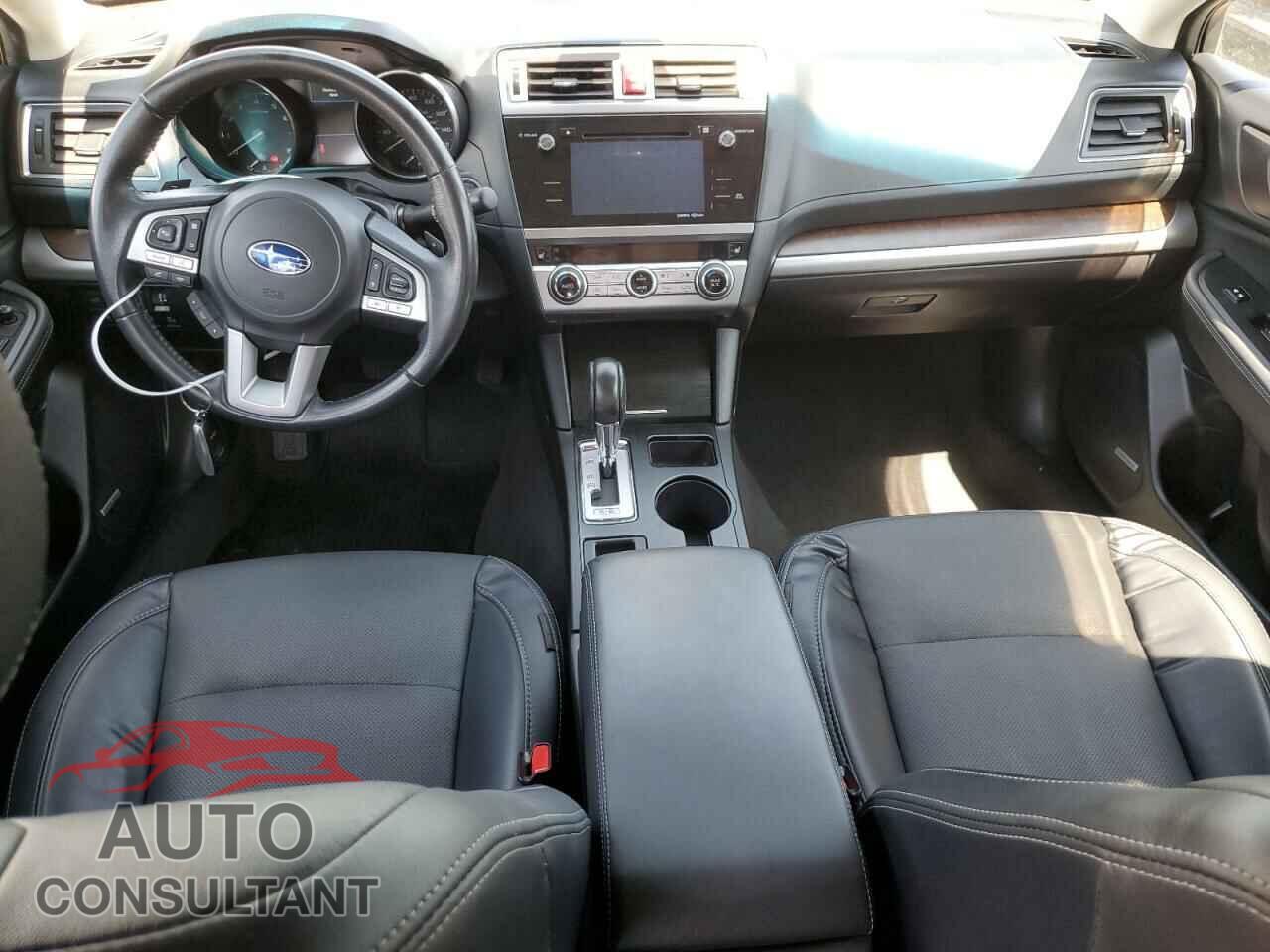 SUBARU OUTBACK 2017 - 4S4BSENC4H3343869