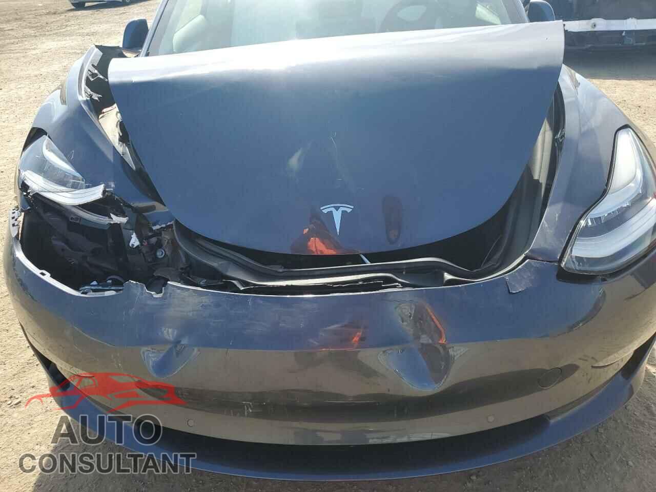 TESLA MODEL 3 2022 - 5YJ3E1EA4NF244376