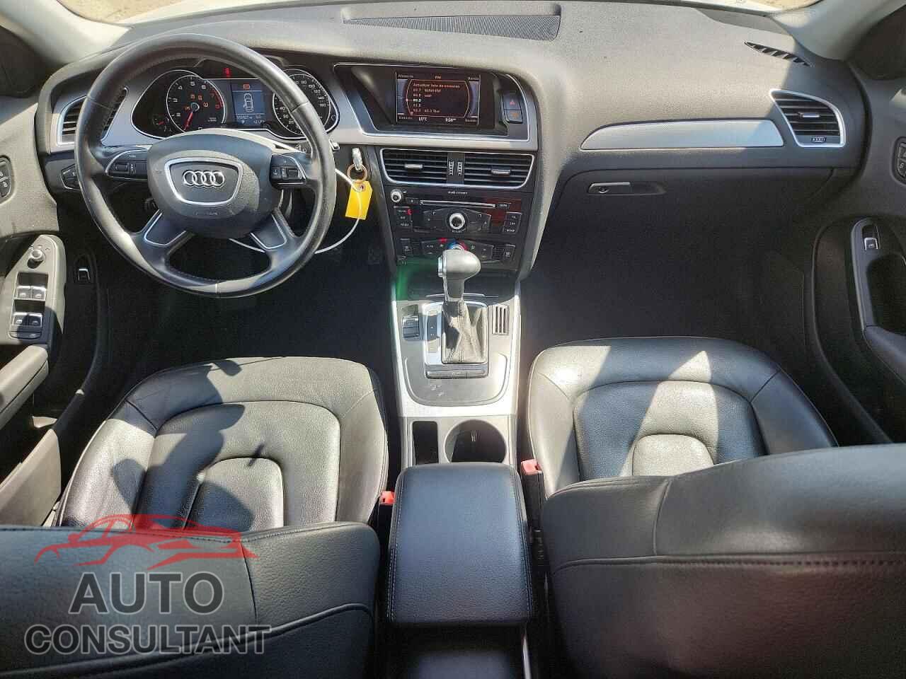 AUDI A4 2013 - WAUAFAFL8DA160666