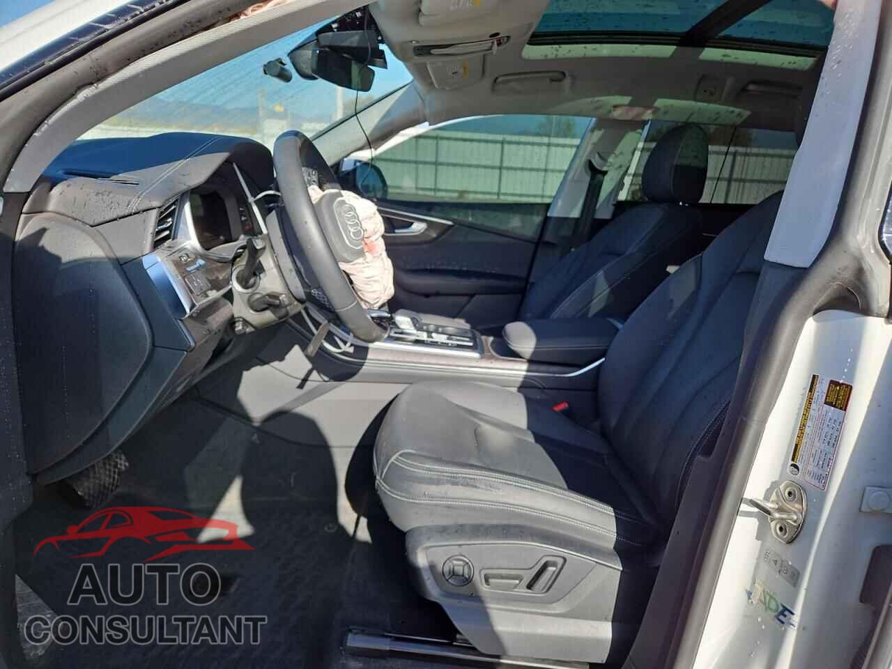 AUDI Q8 2023 - WA1EVBF14PD001197