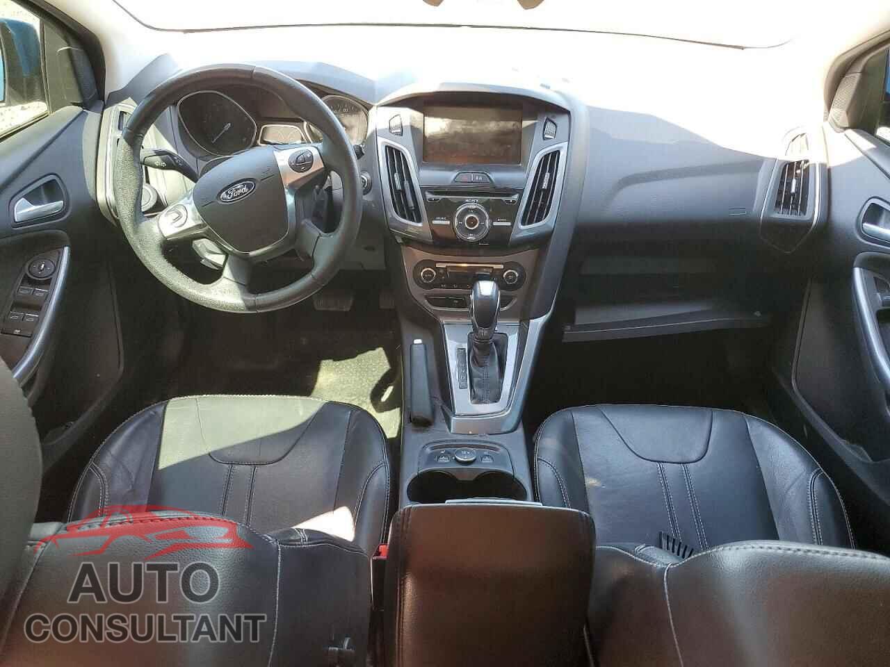 FORD FOCUS 2014 - 1FADP3N25EL399377