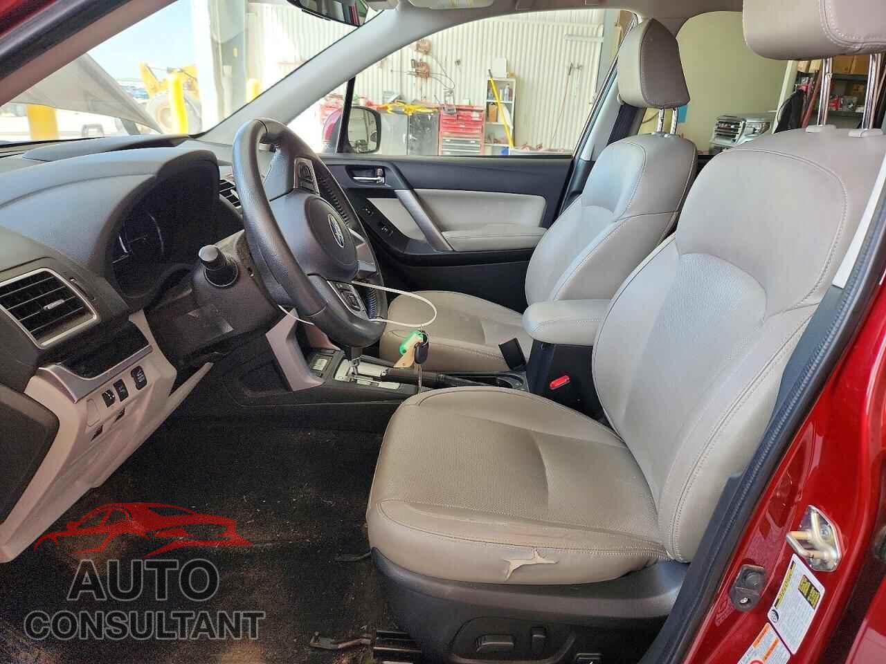 SUBARU FORESTER 2017 - JF2SJAJC2HH571301
