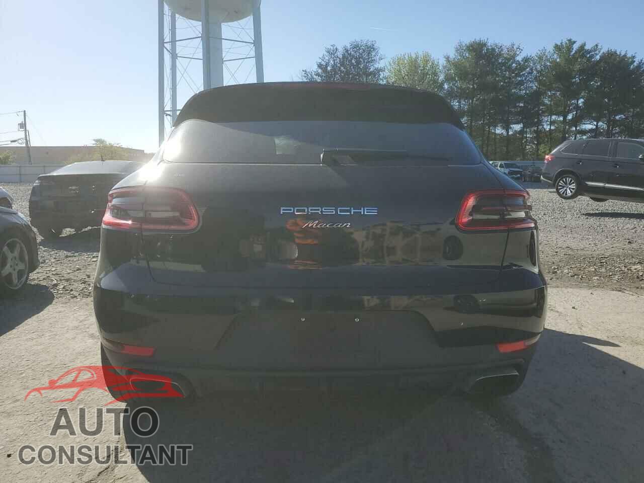 PORSCHE MACAN 2018 - WP1AA2A51JLB23070