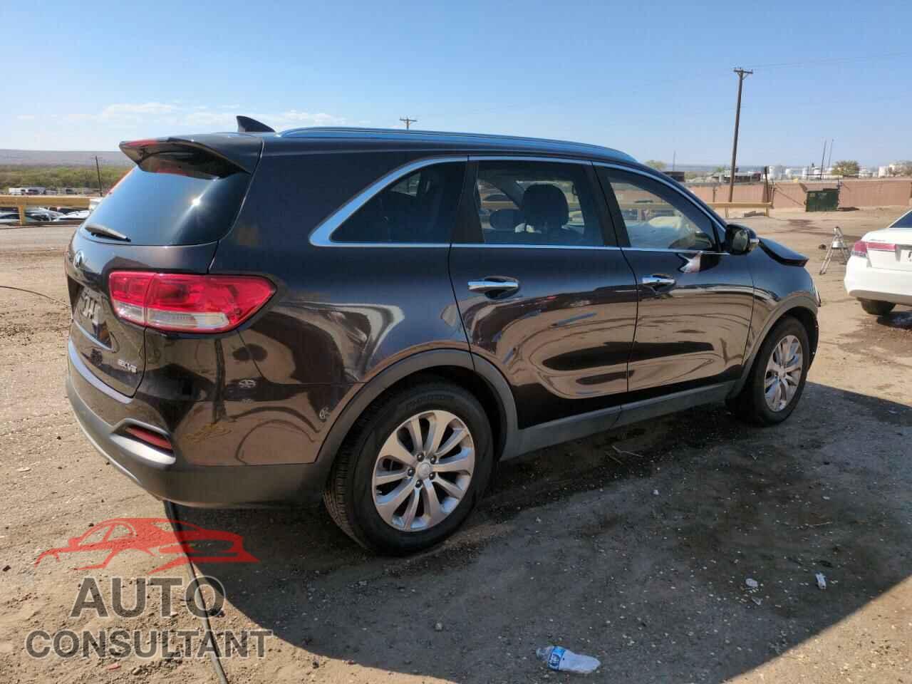 KIA SORENTO 2017 - 5XYPH4A55HG302091