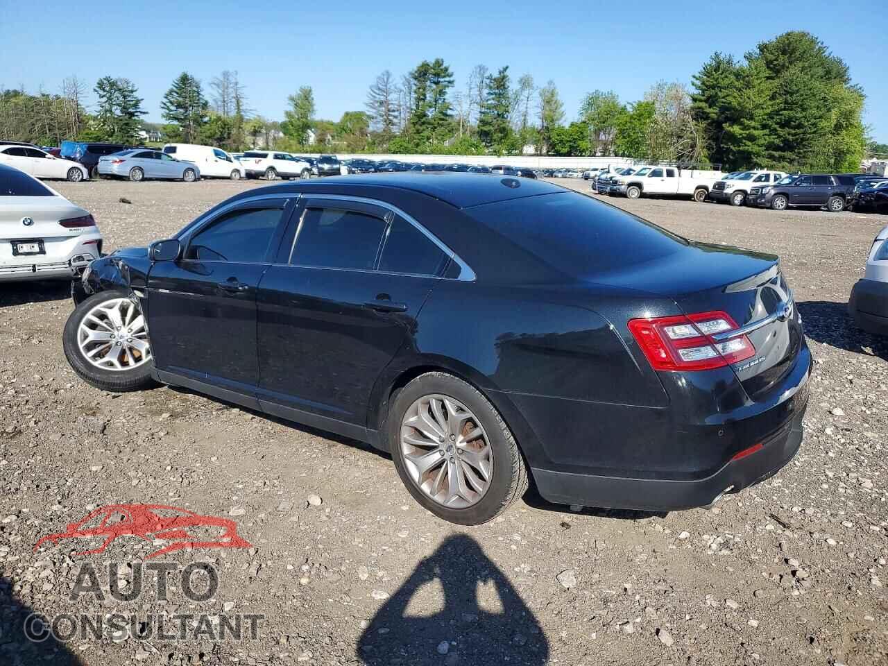 FORD TAURUS 2015 - 1FAHP2F83FG117665
