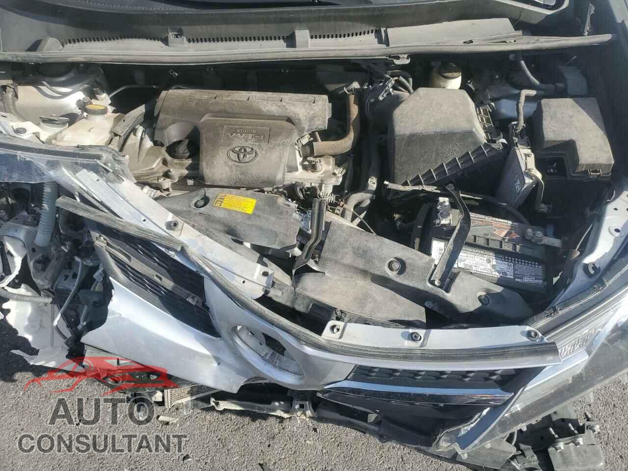 TOYOTA RAV4 2015 - 2T3BFREV7FW306701