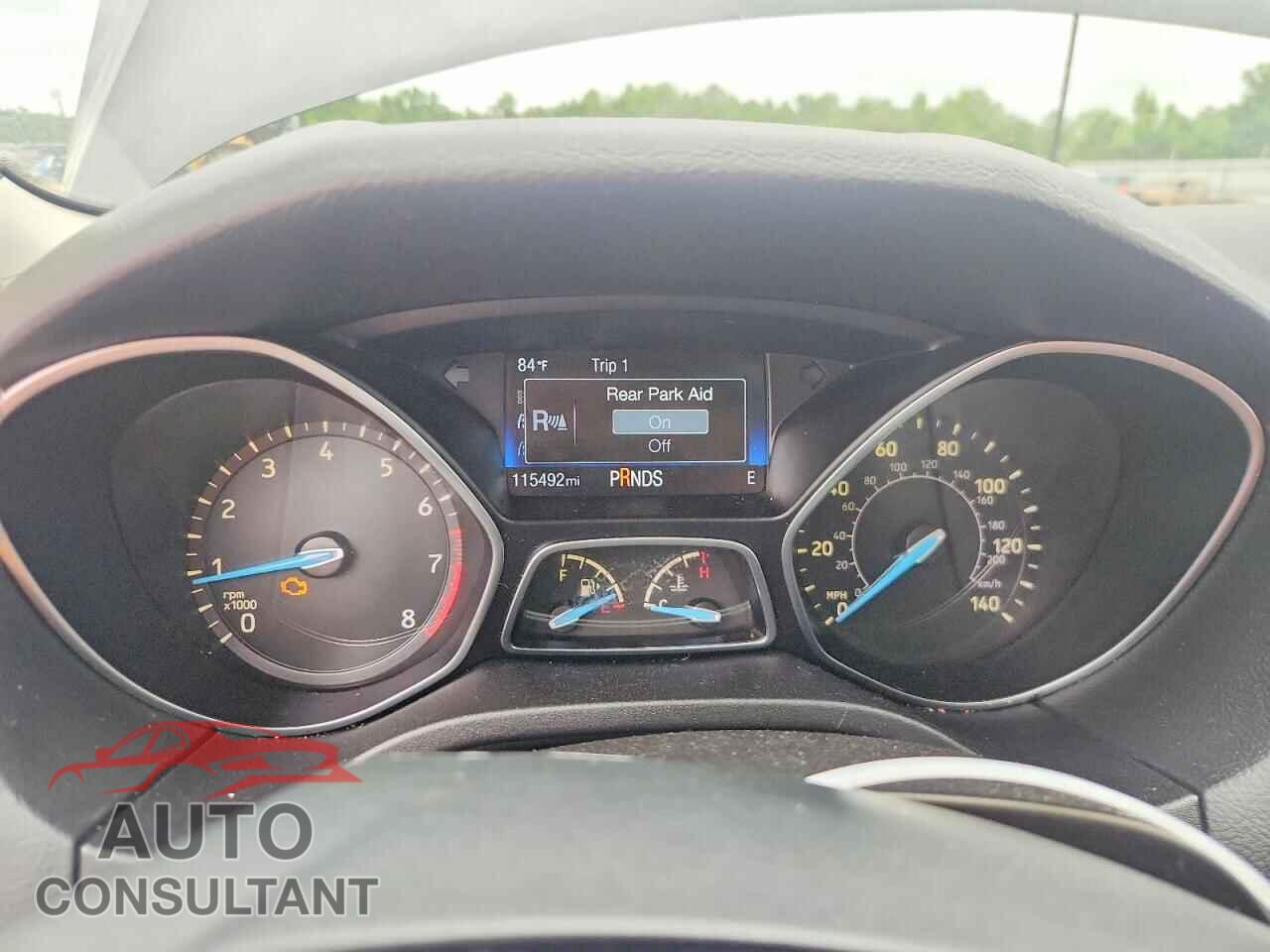 FORD FOCUS 2016 - 1FADP3K29GL299564